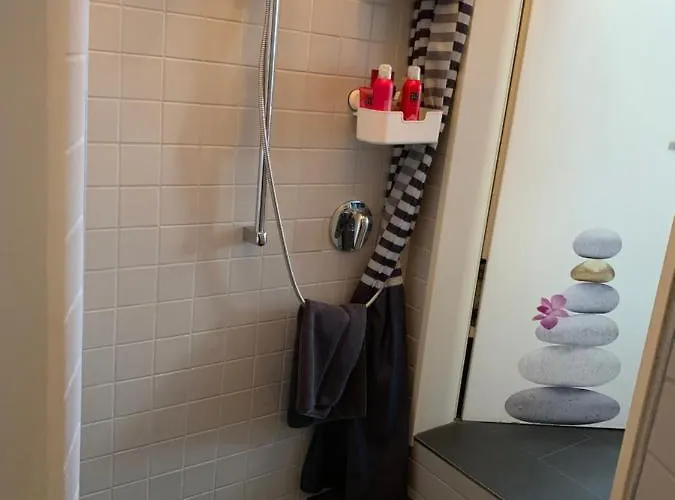 Bed & Breakfast Wellrex Frankfurt Zentrum *